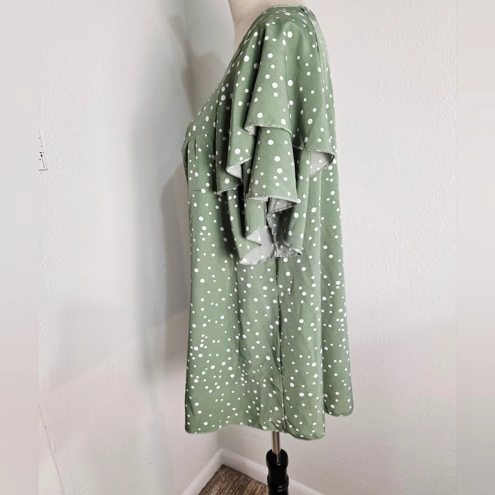 Sage Polka & White Polka-Dot Top, Ruffled, Layered Short Bell Sleeves, Size 1X